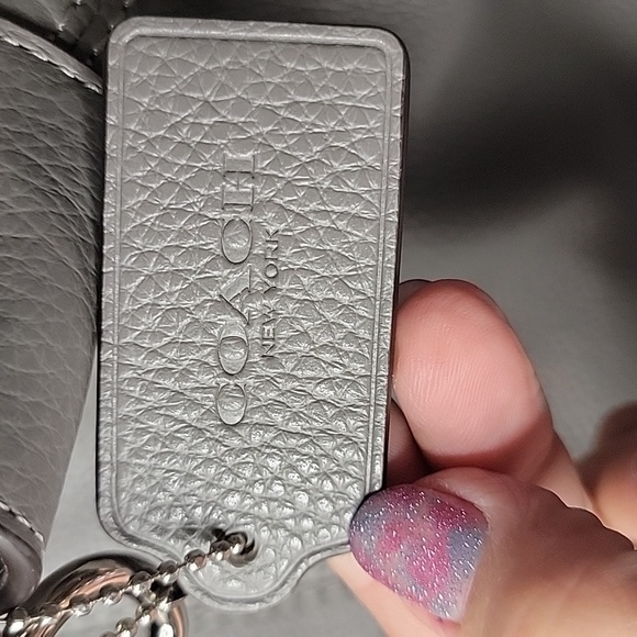 COACH F28997 Lexy Shoulder Bag - Picture 6 of 13